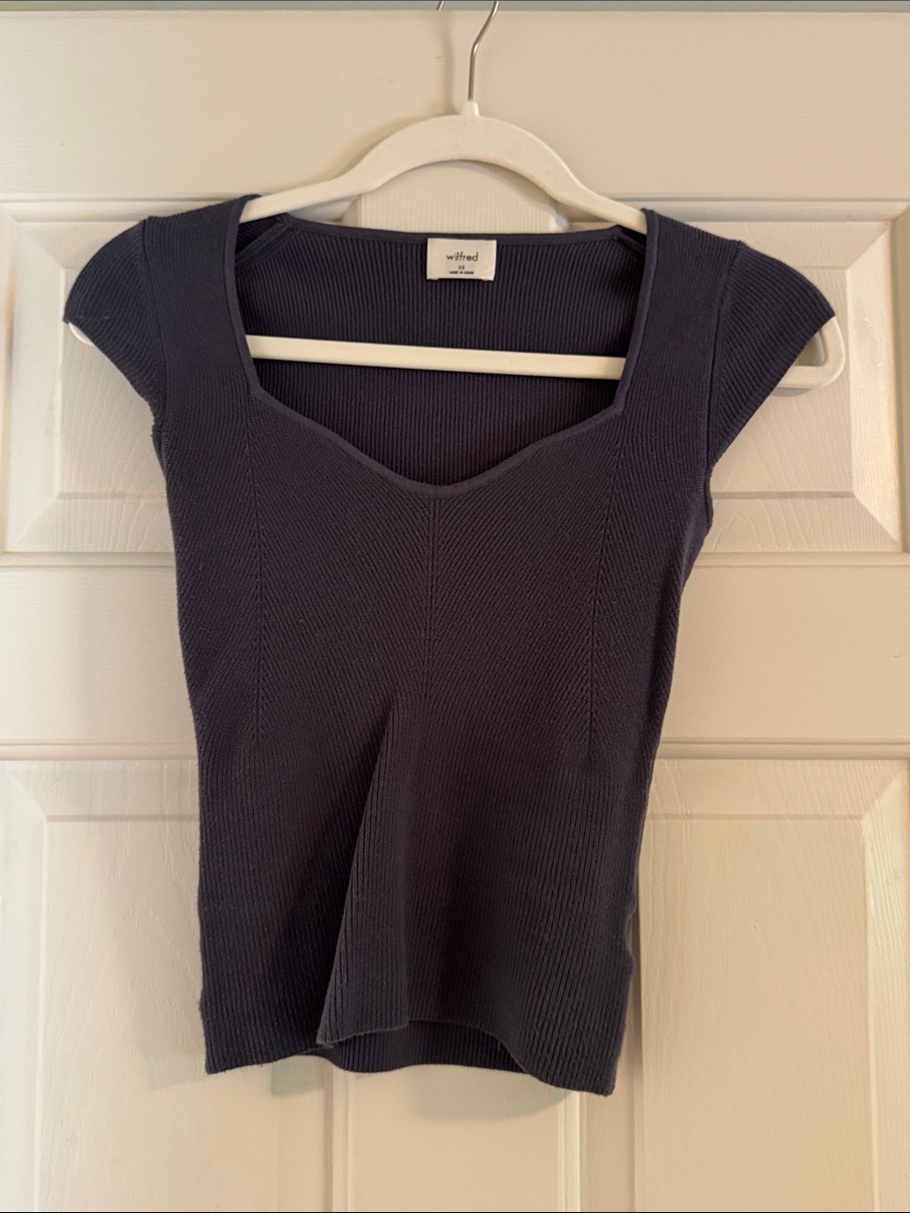 Wilfred Ribbed V-Neck Cap-Sleeve Tank — Dark Dusty Blue
